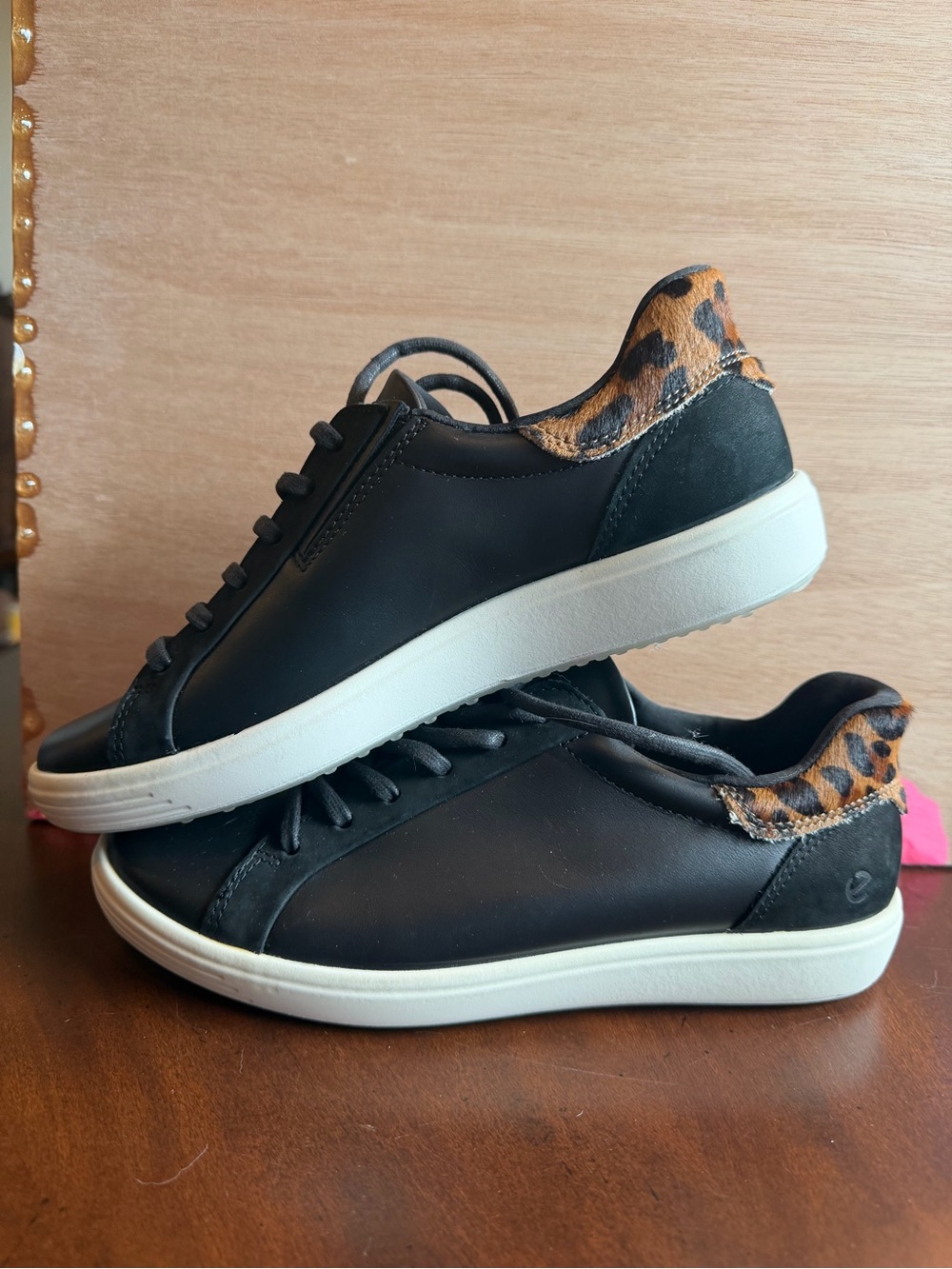 ECCO Soft 7 Women’s Leather Sneakers Black Leopard Pony Hair EU 39 US 8-8.5 NWOB